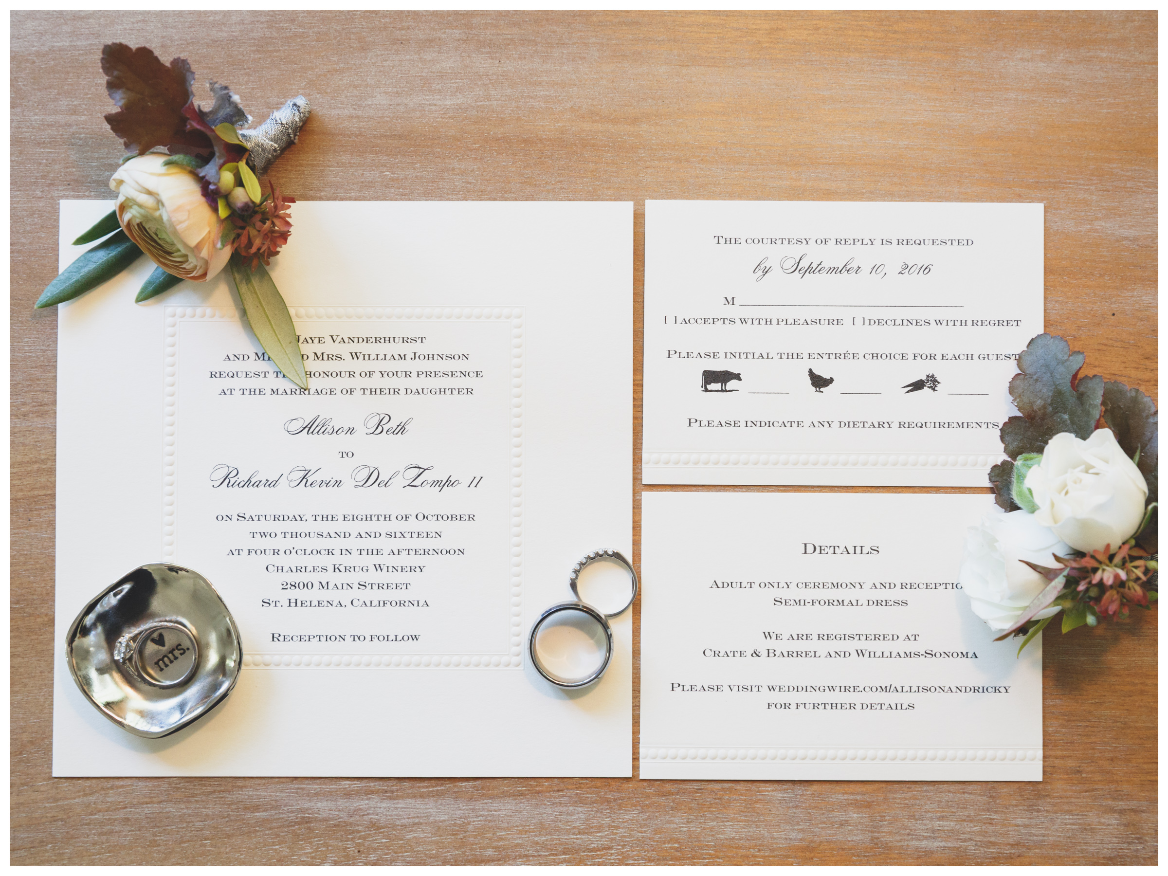 07-wedding-invitations-autumn-rings
